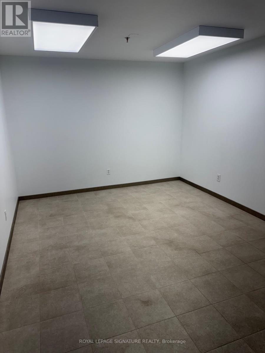 39a - 39 Drummond Street, Toronto, Ontario  M8V 1Y7 - Photo 5 - W12673246