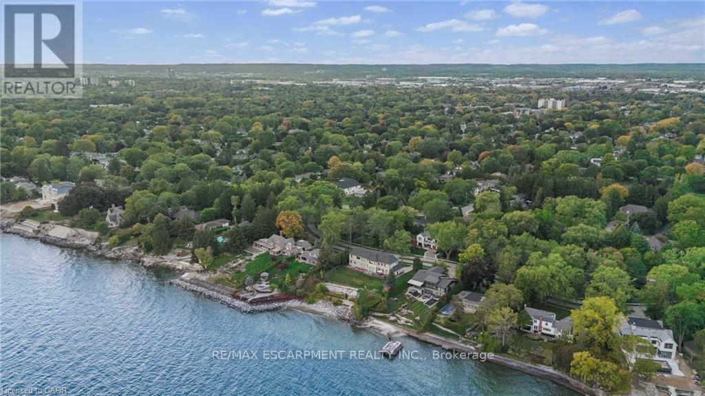 257 Strathcona Drive, Burlington, Ontario  L7L 2C9 - Photo 46 - W12673248