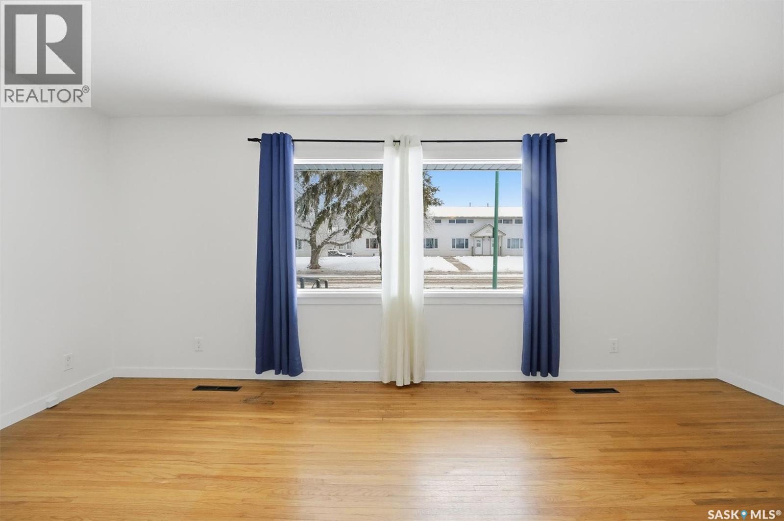 2126 William Avenue, Saskatoon, Saskatchewan  S7J 1A5 - Photo 4 - SK026362