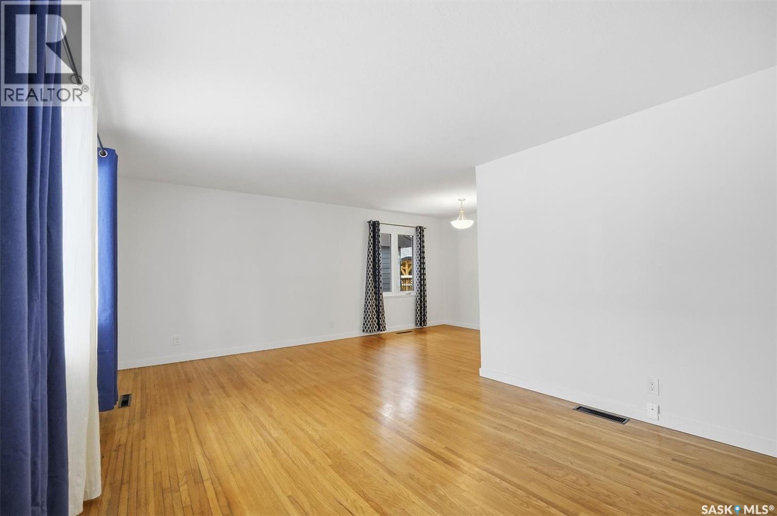 2126 William Avenue, Saskatoon, Saskatchewan  S7J 1A5 - Photo 6 - SK026362