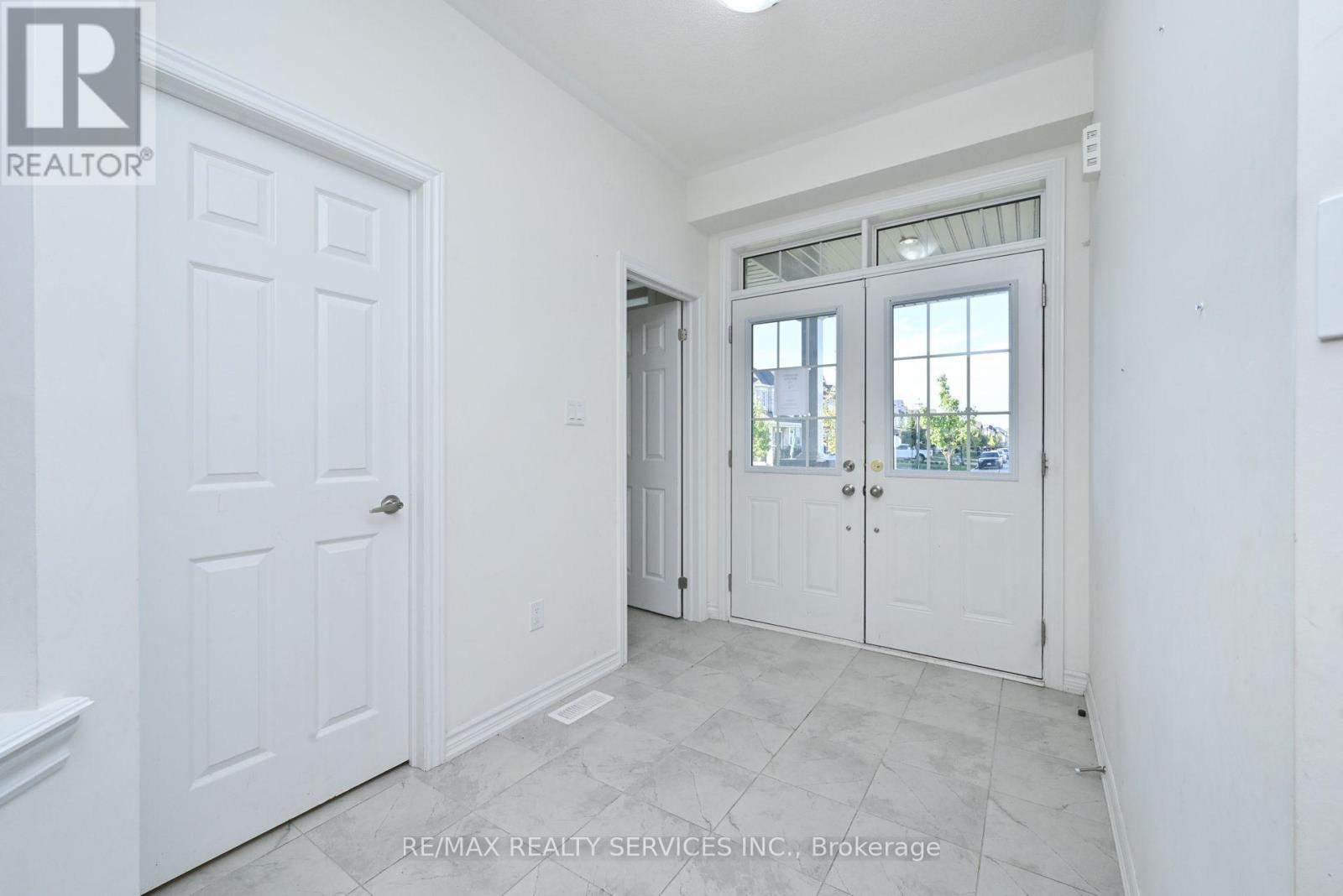 620 Mcmullen Street, Shelburne, Ontario  L9V 3X5 - Photo 3 - X12673252