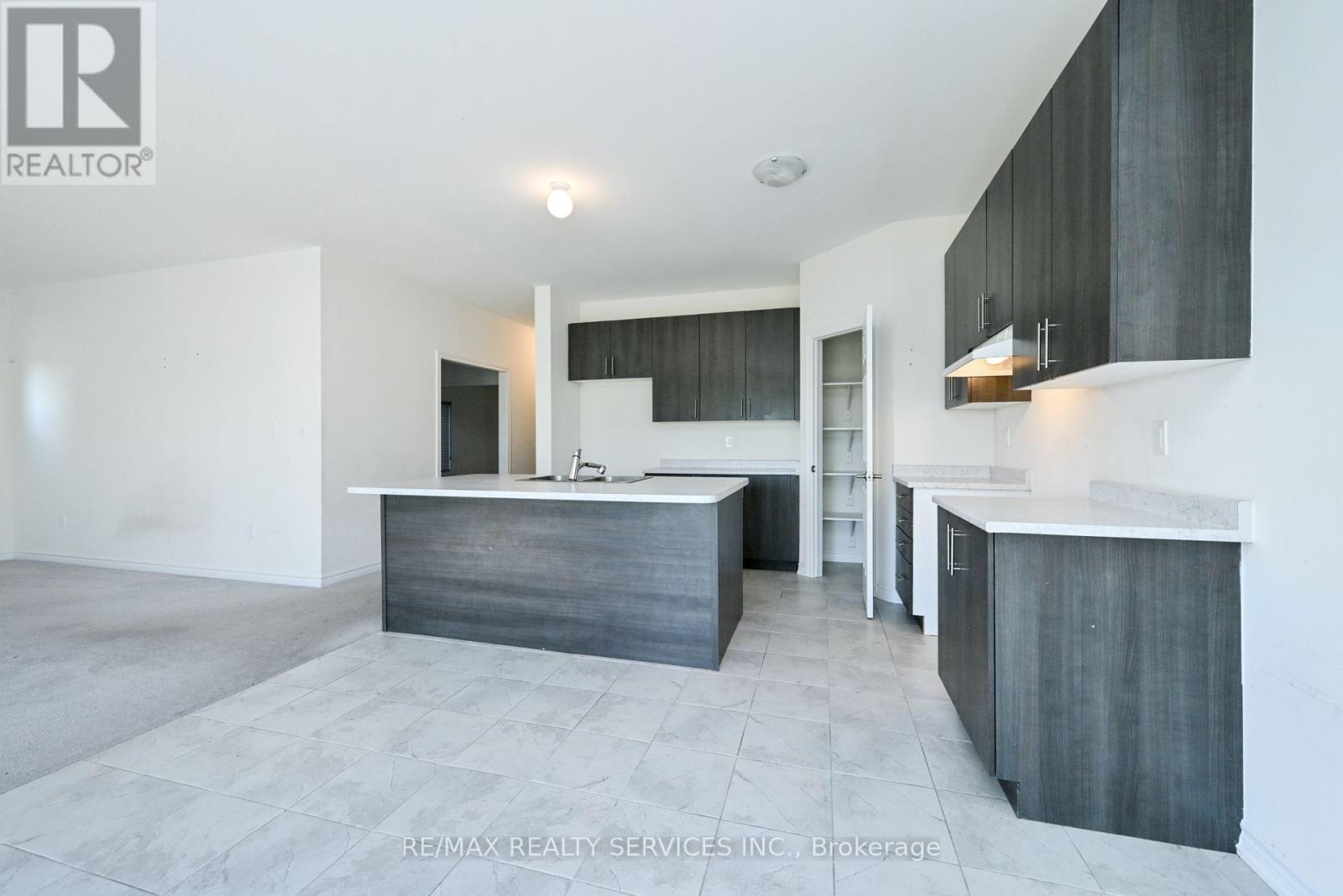 620 Mcmullen Street, Shelburne, Ontario  L9V 3X5 - Photo 7 - X12673252