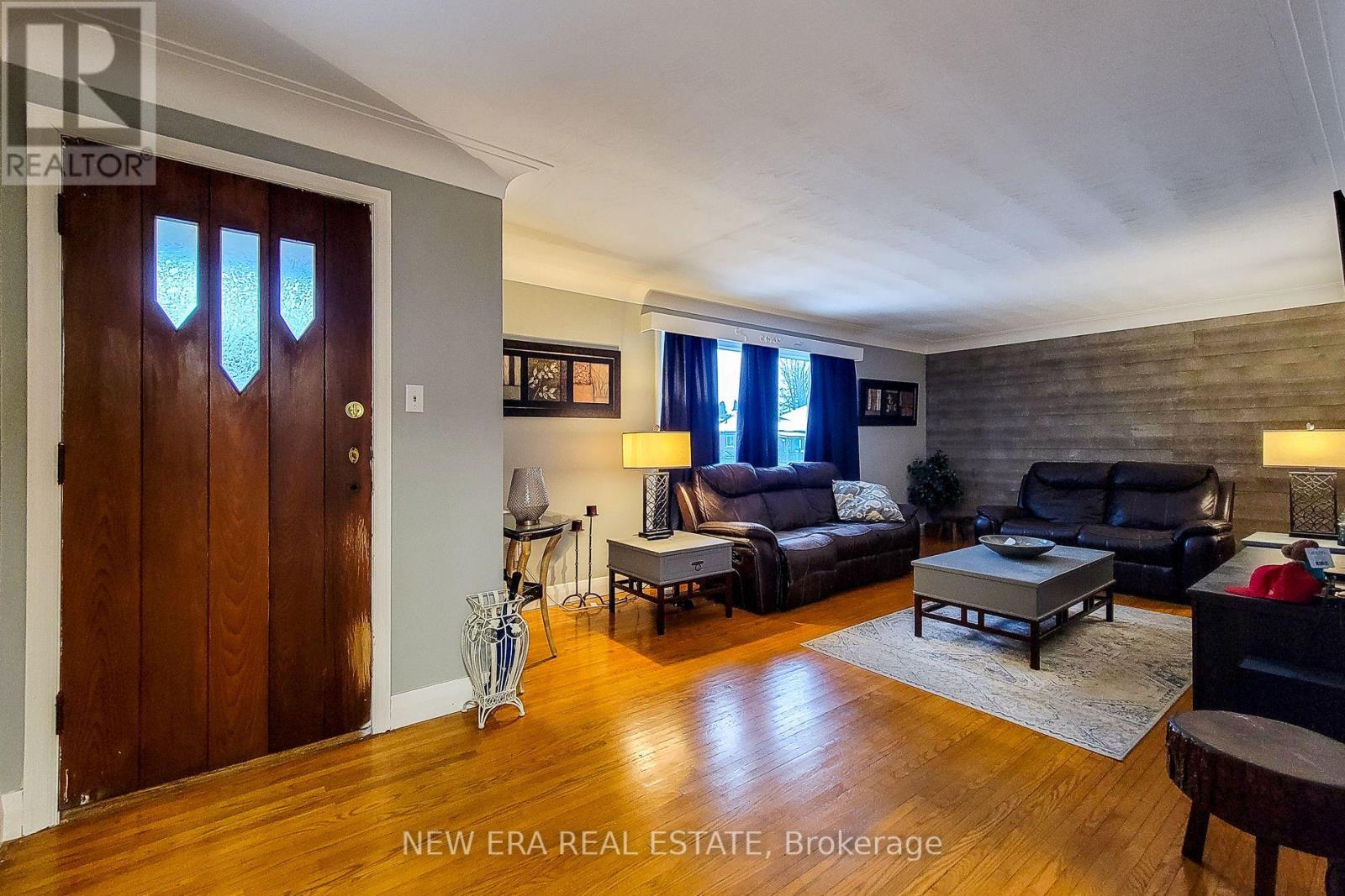 77 Tenth Avenue, Brantford, Ontario  N3S 1G5 - Photo 14 - X12673262