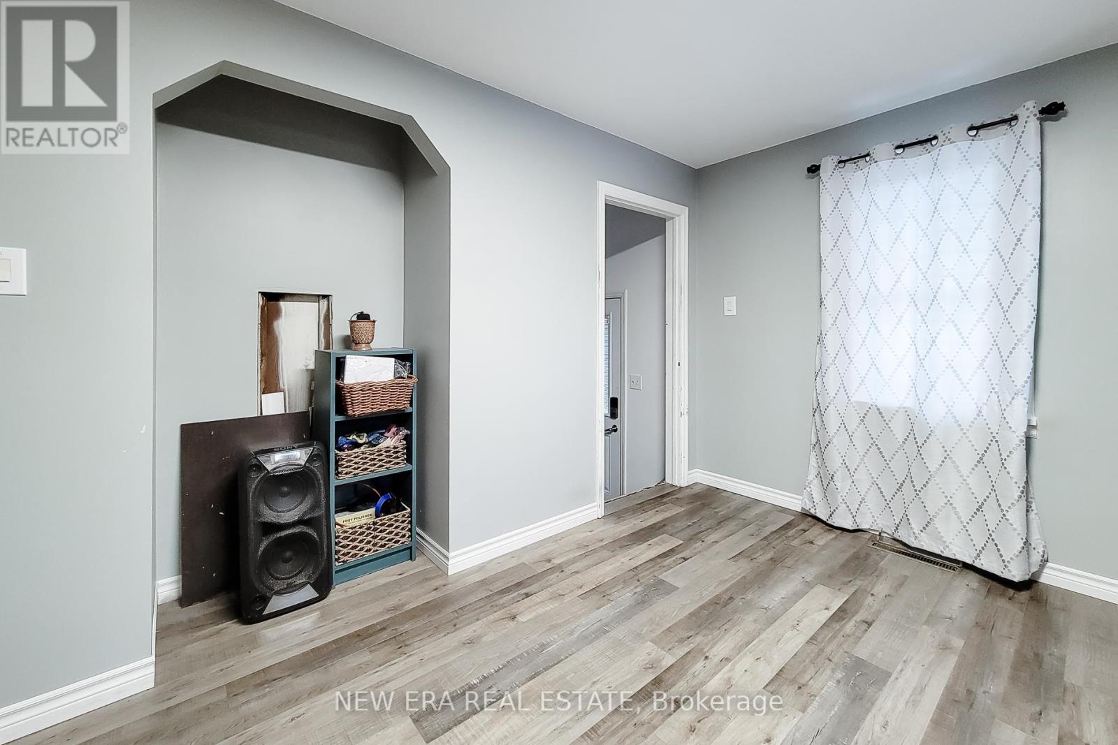 77 Tenth Avenue, Brantford, Ontario  N3S 1G5 - Photo 22 - X12673262