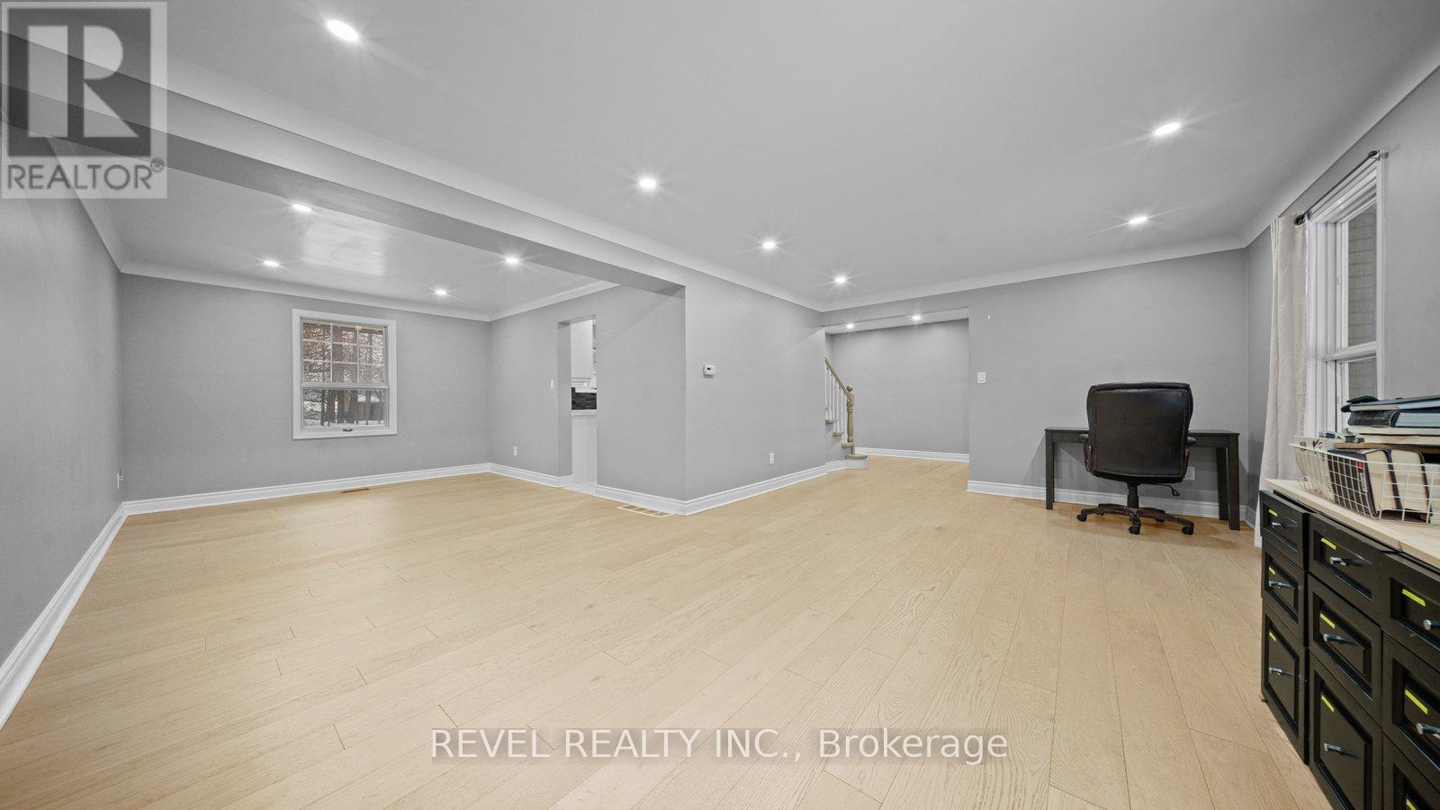 279 Cockshutt Road, Brantford, Ontario  N3T 5L6 - Photo 8 - X12673320