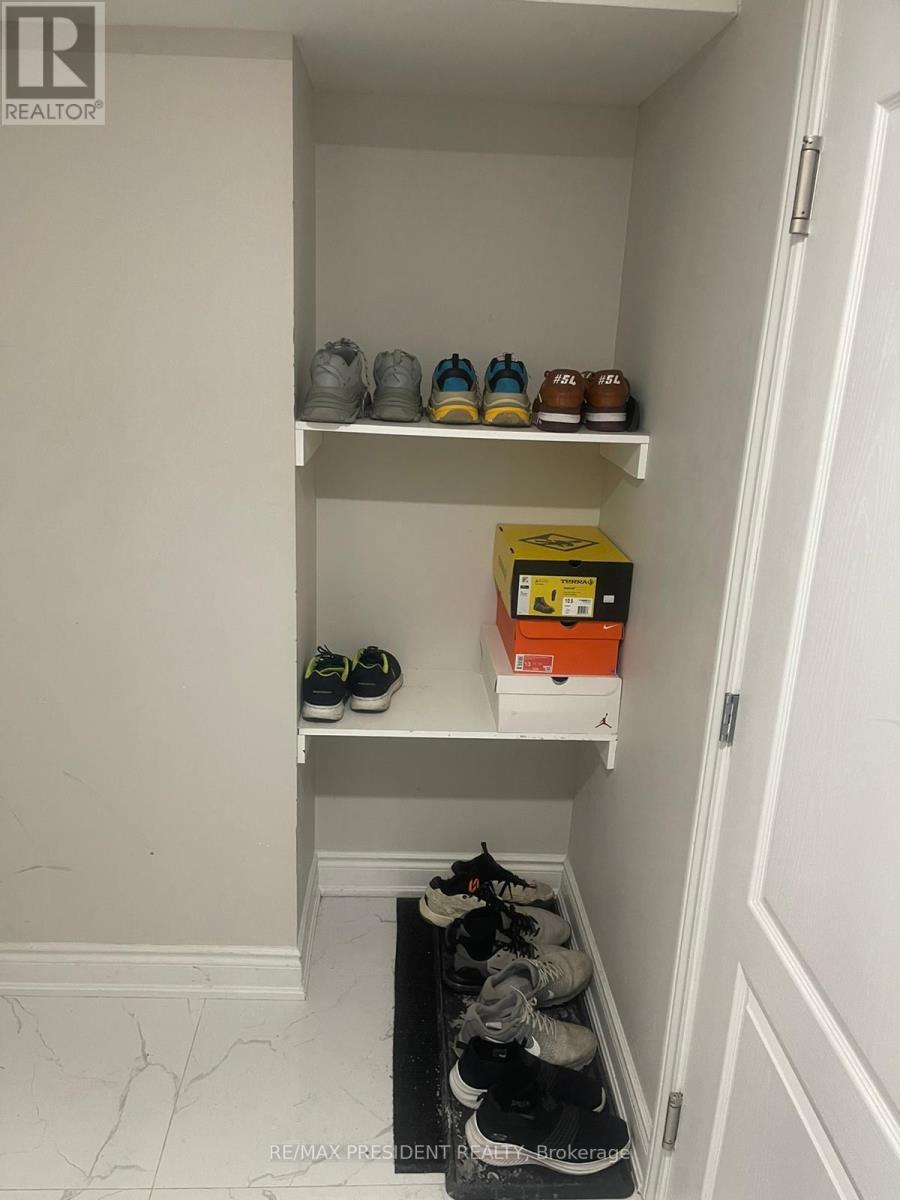 Lower Unit - 46 Old Cleeve Crescent, Brampton, Ontario  L7A 0T5 - Photo 10 - W12651782