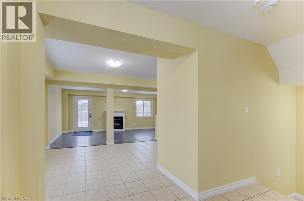 40 Red Clover Crescent, Kitchener, Ontario  N2E 4G8 - Photo 7 - 40796714