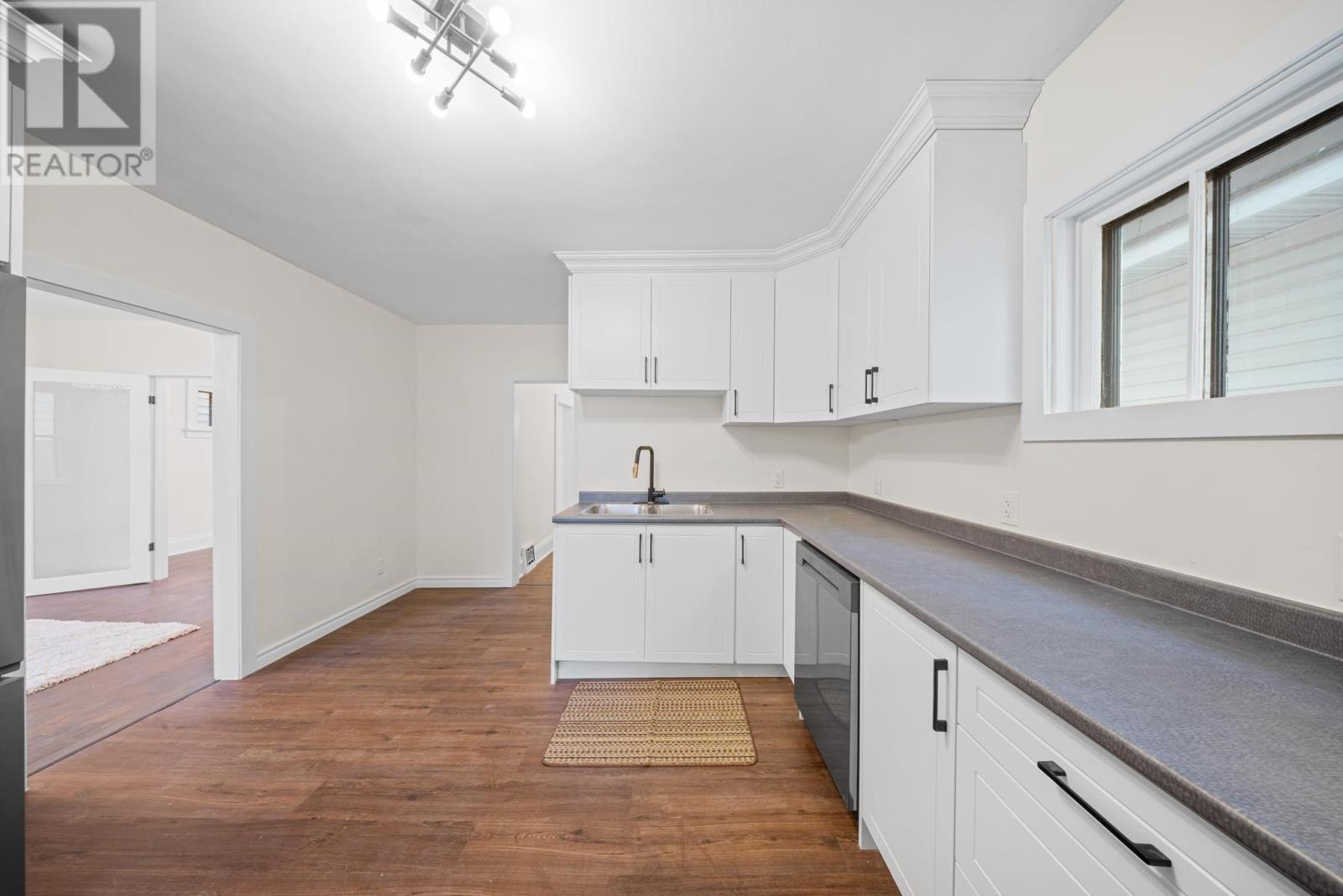 244 Albert St W, Sault Ste. Marie, Ontario  P6A 1B6 - Photo 14 - SM253383