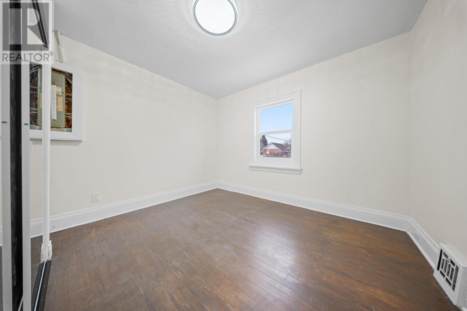 244 Albert St W, Sault Ste. Marie, Ontario  P6A 1B6 - Photo 25 - SM253383