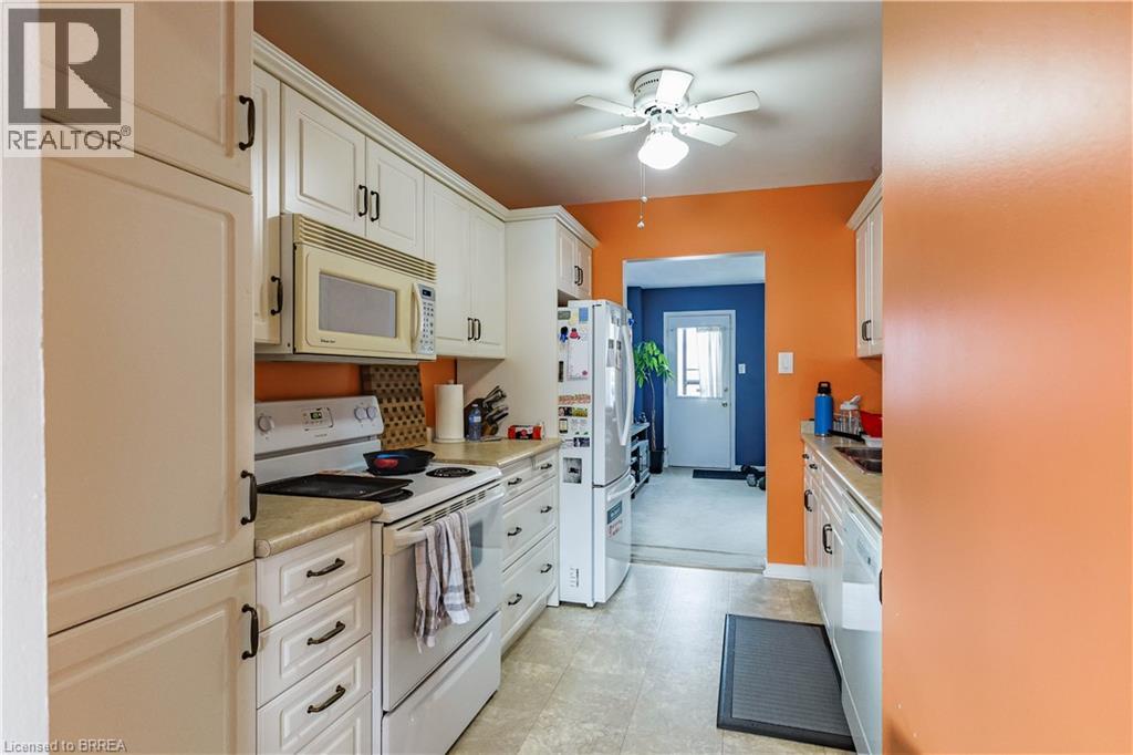 1115 Nellis Street Unit# 31, Woodstock, Ontario  N4T 1P6 - Photo 6 - 40767742