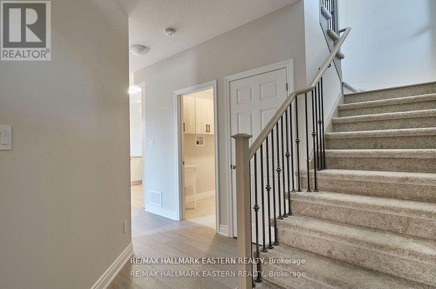 37 Coldbrook Drive, Cavan Monaghan, Ontario  L0A 1G0 - Photo 22 - X12673514