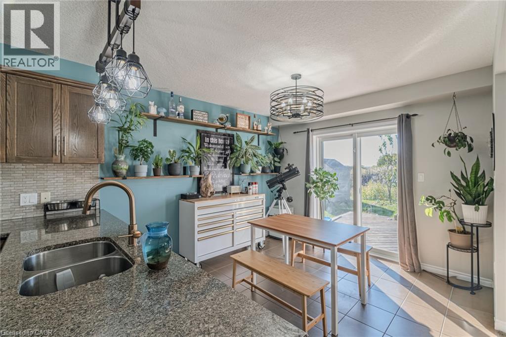 1384 Caen Avenue, Woodstock, Ontario  N4T 0J3 - Photo 8 - 40796604