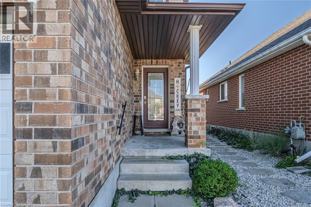 1384 Caen Avenue, Woodstock, Ontario  N4T 0J3 - Photo 2 - 40796604