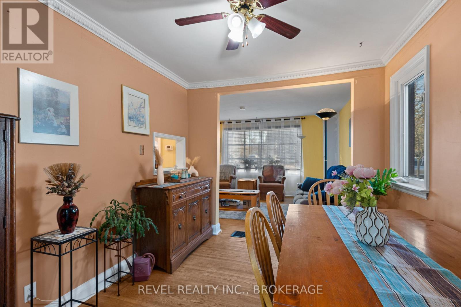 9 Hillcrest Avenue, Kingston, Ontario  K7K 4L7 - Photo 11 - X12673396