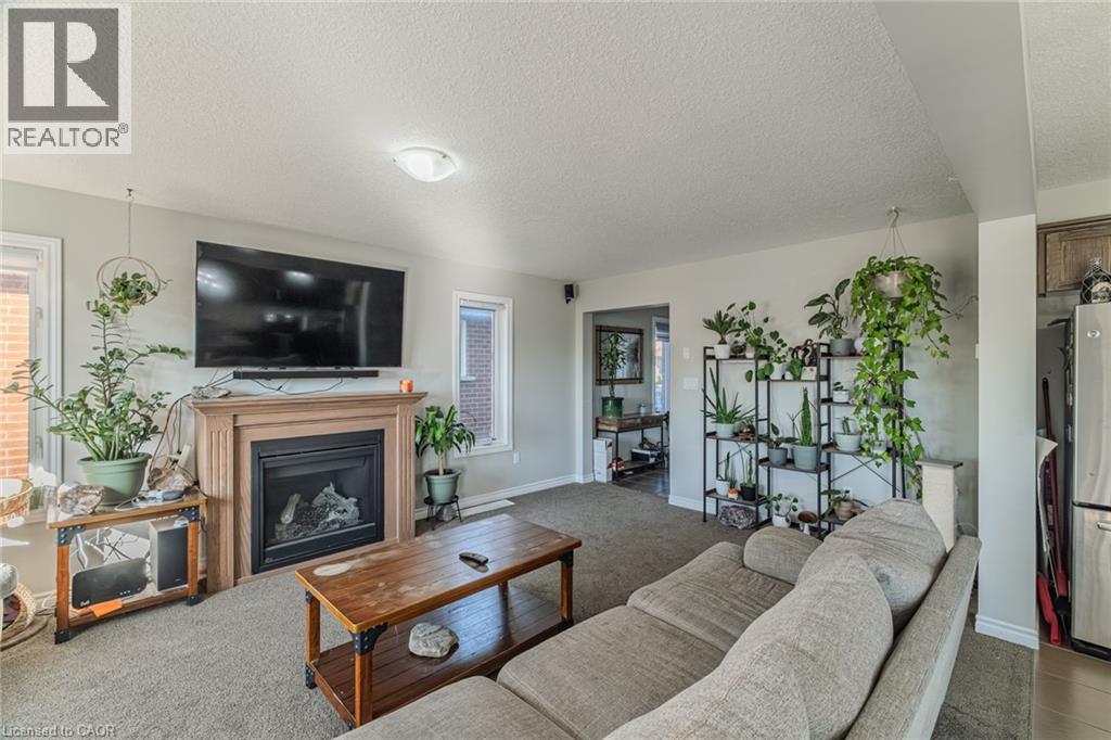 1384 Caen Avenue, Woodstock, Ontario  N4T 0J3 - Photo 7 - 40796604
