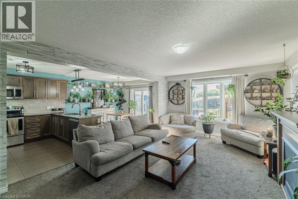 1384 Caen Avenue, Woodstock, Ontario  N4T 0J3 - Photo 6 - 40796604