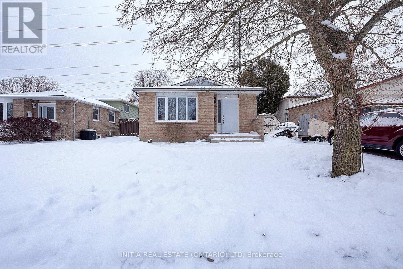 78 Lysanda Court, London South, Ontario  N5Z 4L4 - Photo 2 - X12673428