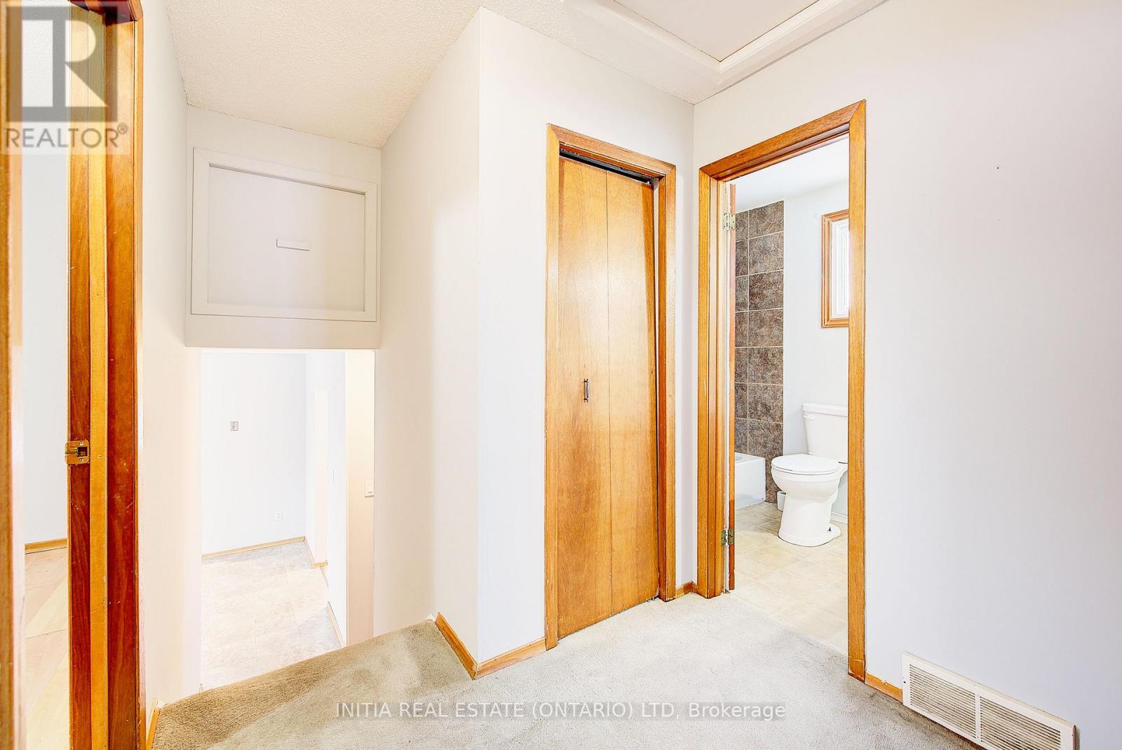 78 Lysanda Court, London South, Ontario  N5Z 4L4 - Photo 22 - X12673428