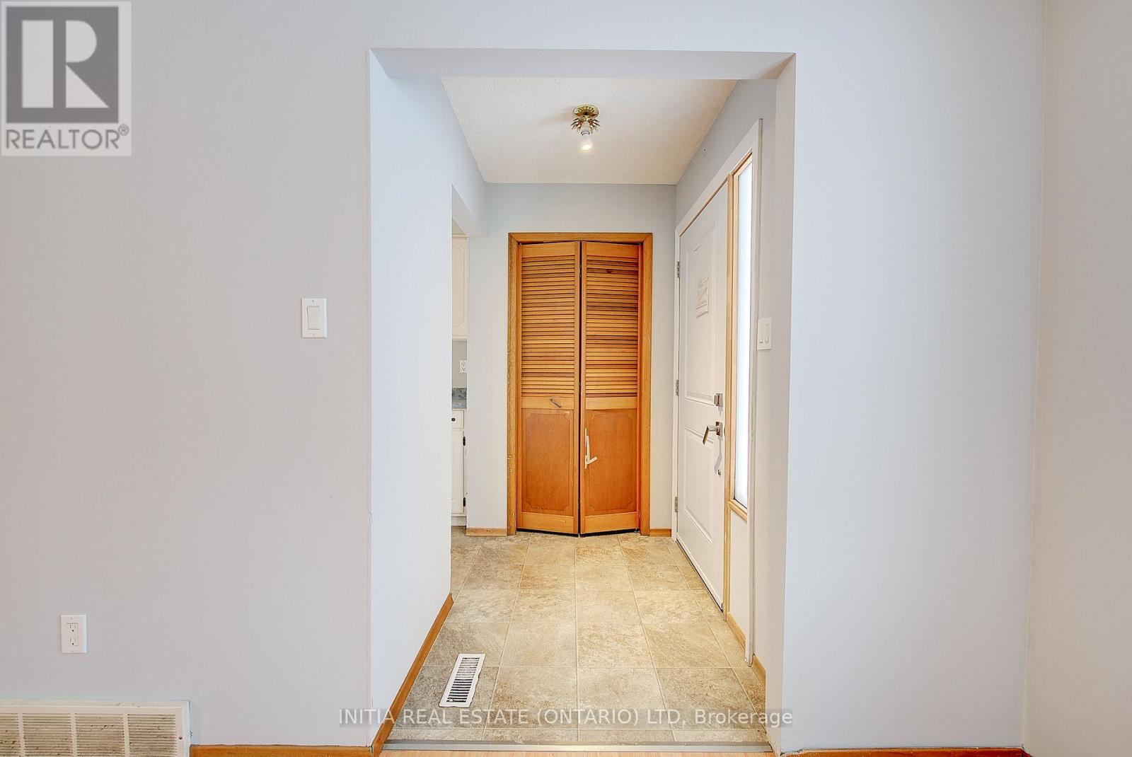 78 Lysanda Court, London South, Ontario  N5Z 4L4 - Photo 7 - X12673428