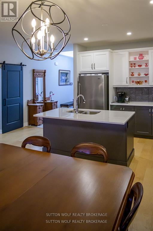 14 Elwood Street, Strathroy-Caradoc, Ontario  N7G 0G5 - Photo 7 - X12673440