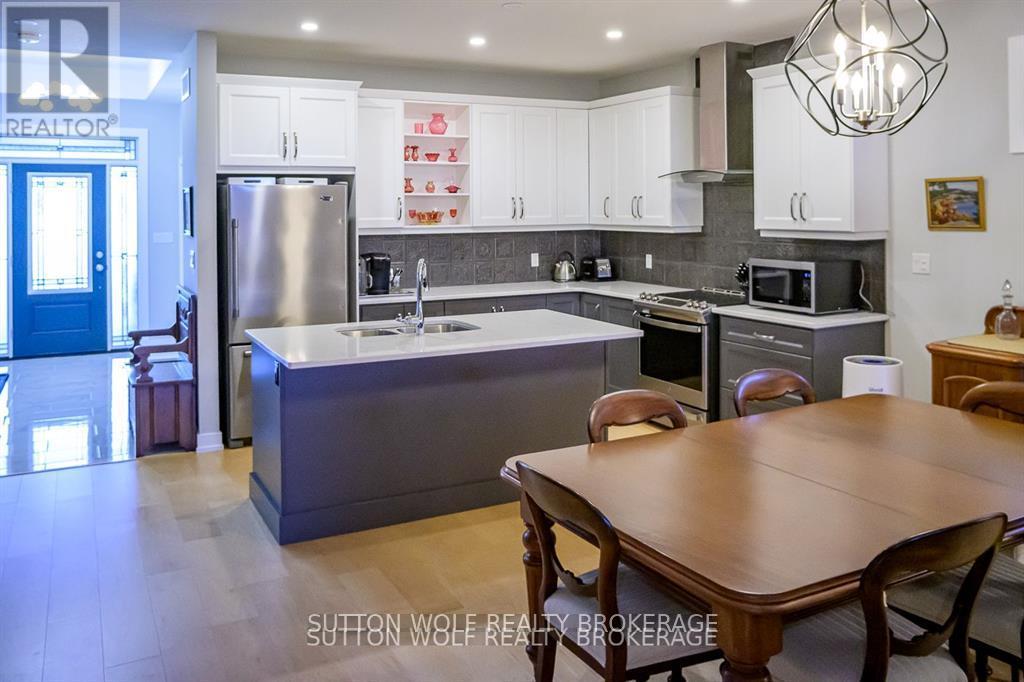 14 Elwood Street, Strathroy-Caradoc, Ontario  N7G 0G5 - Photo 8 - X12673440