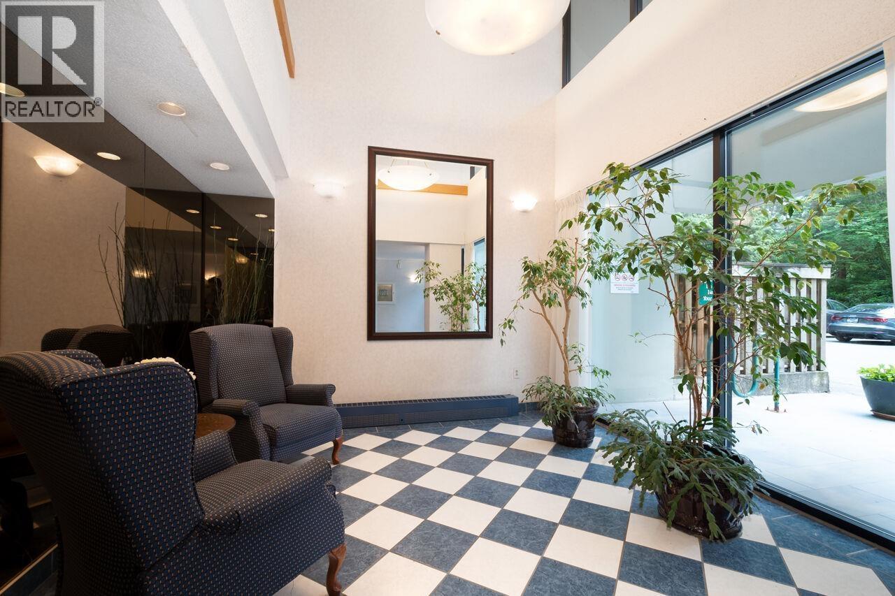 1710 2008 Fullerton Avenue, North Vancouver, British Columbia  V7P 3G7 - Photo 4 - R3074197