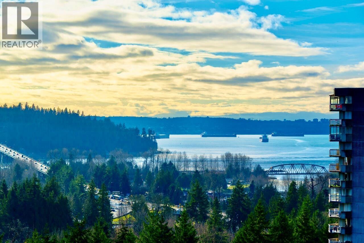 1710 2008 Fullerton Avenue, North Vancouver, British Columbia  V7P 3G7 - Photo 1 - R3074197