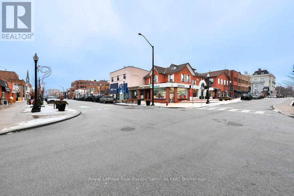 1 - 333 Lakeshore Road E, Oakville, Ontario  L6J 1J4 - Photo 14 - W12673512