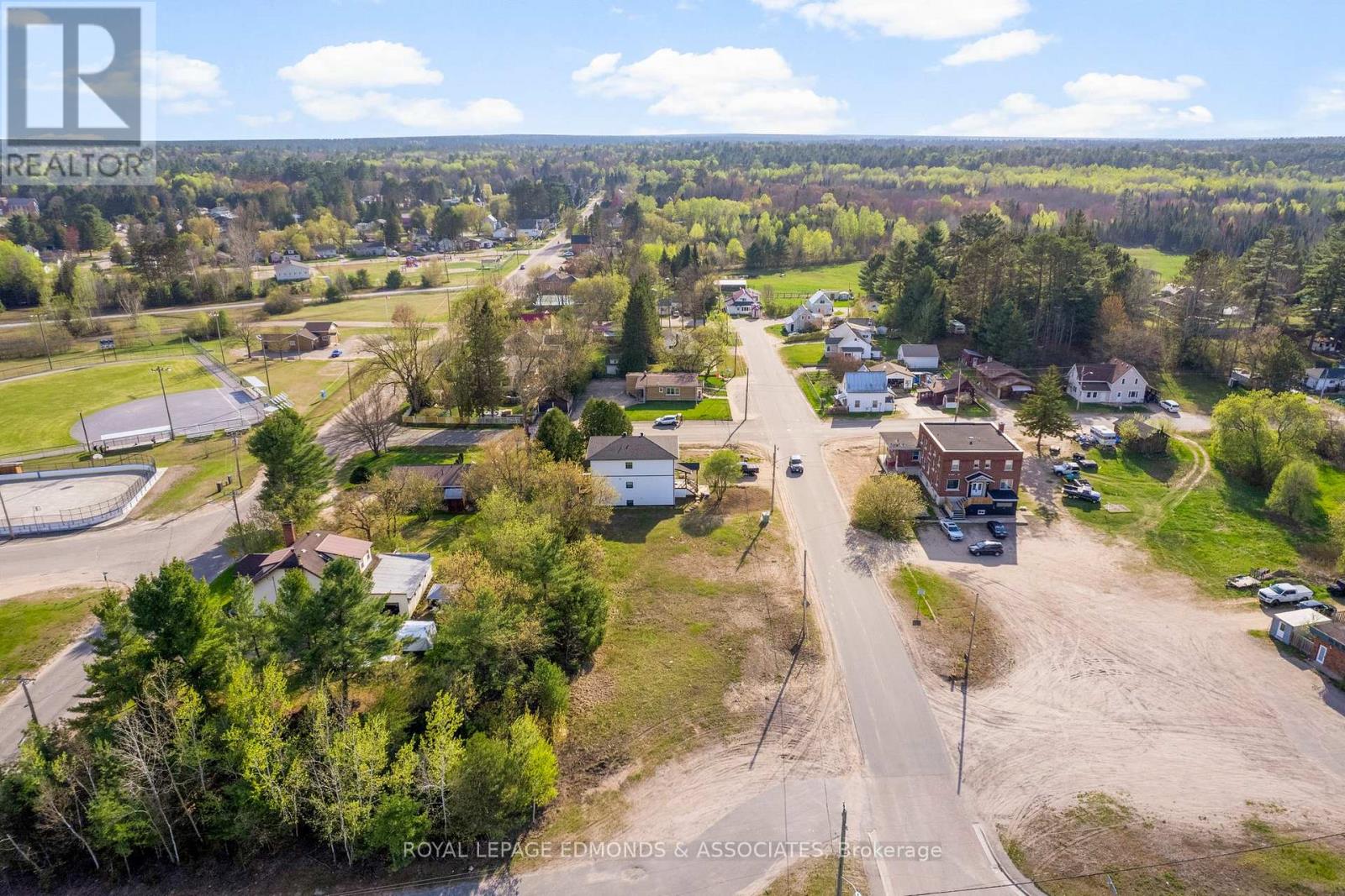 0 Albert Street, Laurentian Hills, Ontario  K0J 1P0 - Photo 4 - X12673486