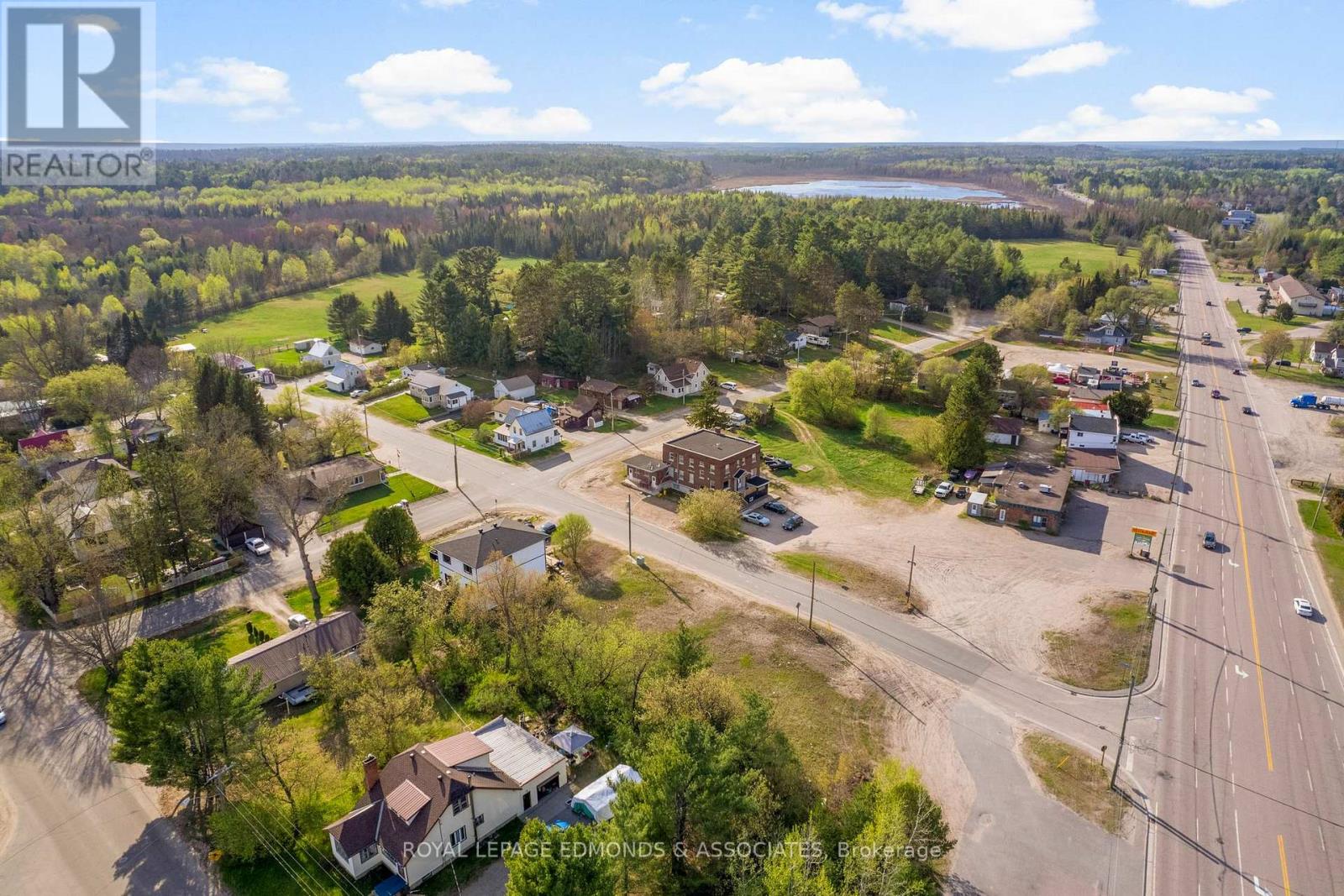 0 Albert Street, Laurentian Hills, Ontario  K0J 1P0 - Photo 7 - X12673486