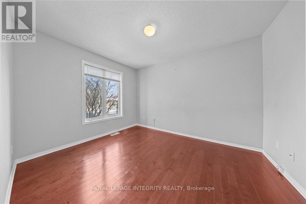 180 Clearview Avenue, Ottawa, Ontario  K1Z 1B8 - Photo 19 - X12673348
