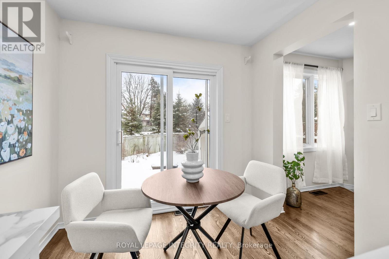 13 Robarts Crescent, Ottawa, Ontario  K2L 3Z6 - Photo 15 - X12673438