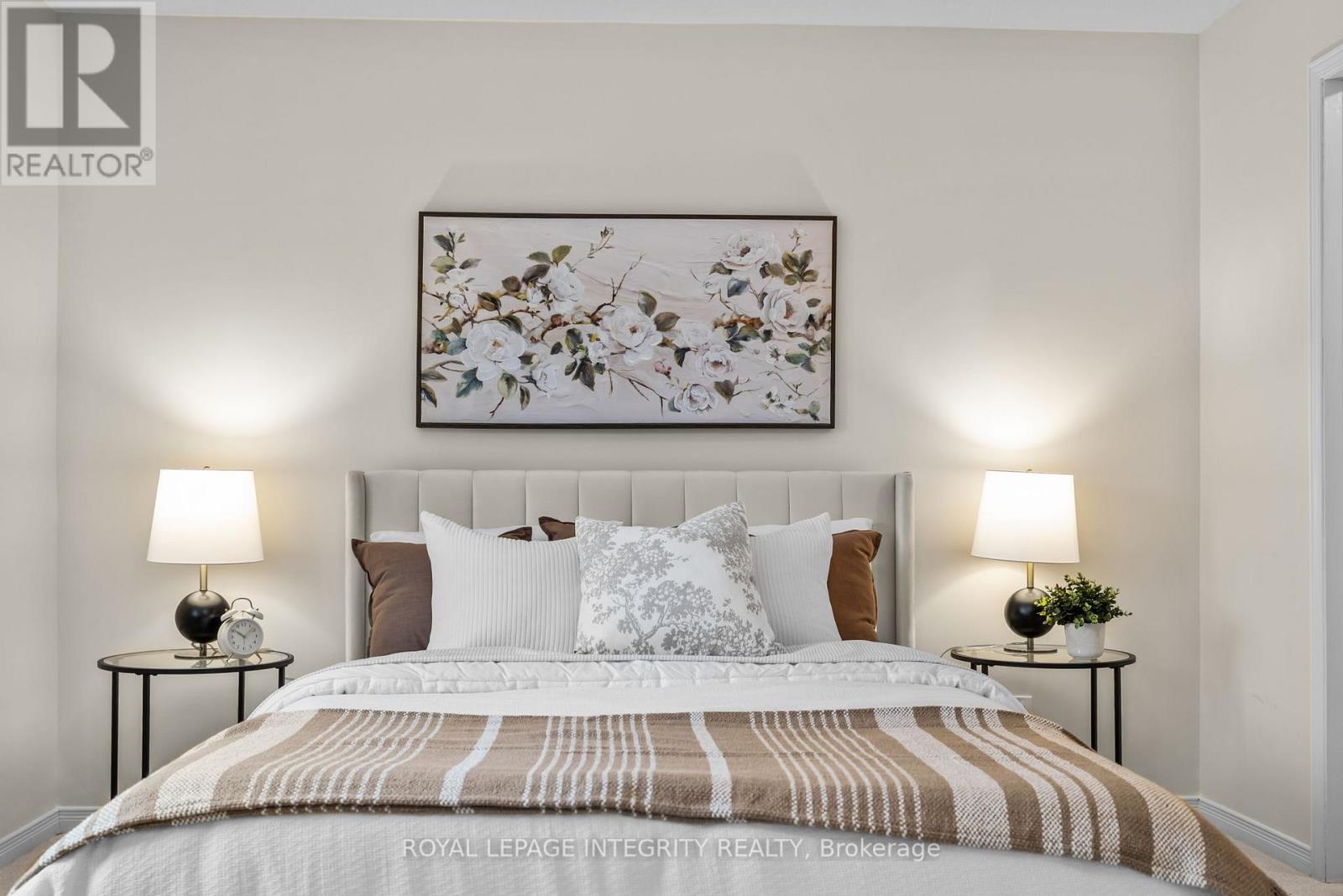 13 Robarts Crescent, Ottawa, Ontario  K2L 3Z6 - Photo 25 - X12673438