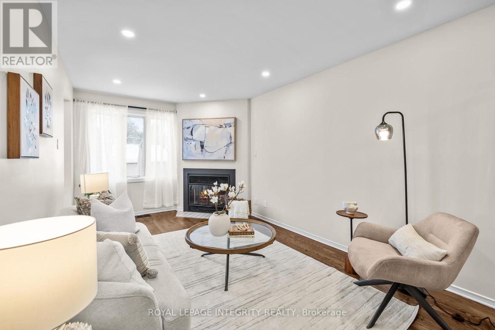 13 Robarts Crescent, Ottawa, Ontario  K2L 3Z6 - Photo 7 - X12673438