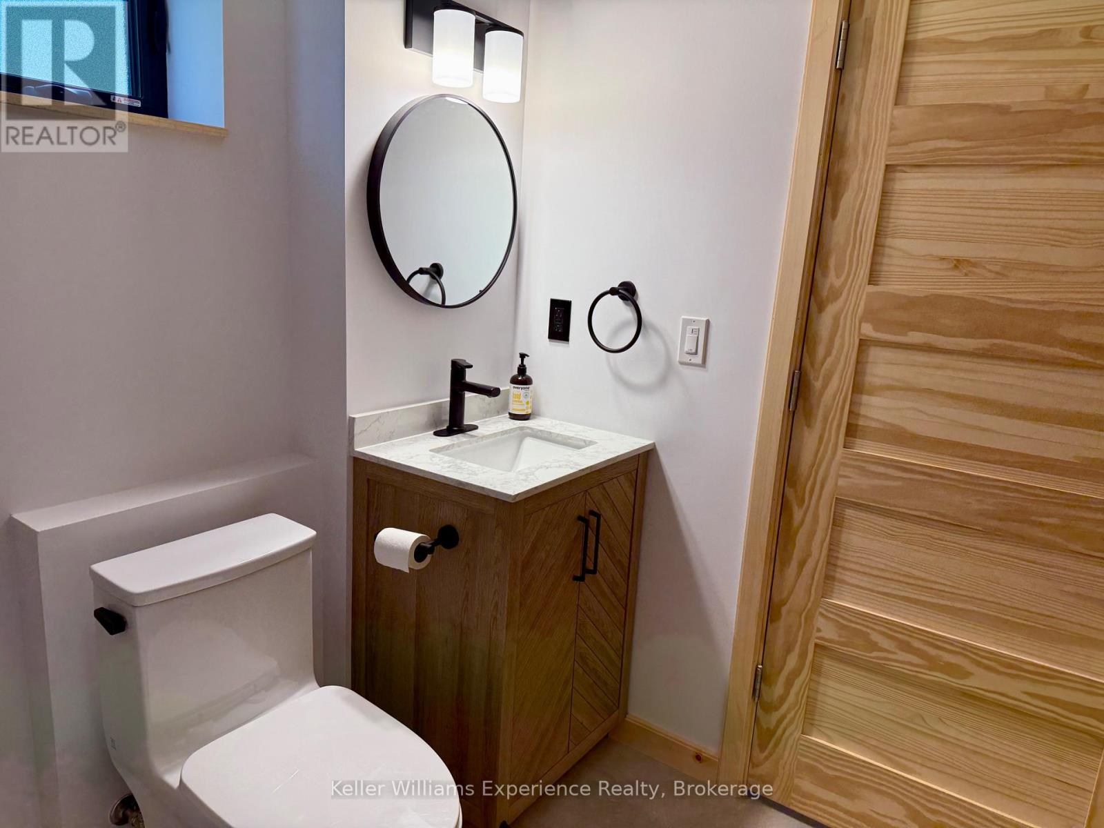 753 Honey Harbour Road, Georgian Bay, Ontario  L0K 1S0 - Photo 19 - X12451673