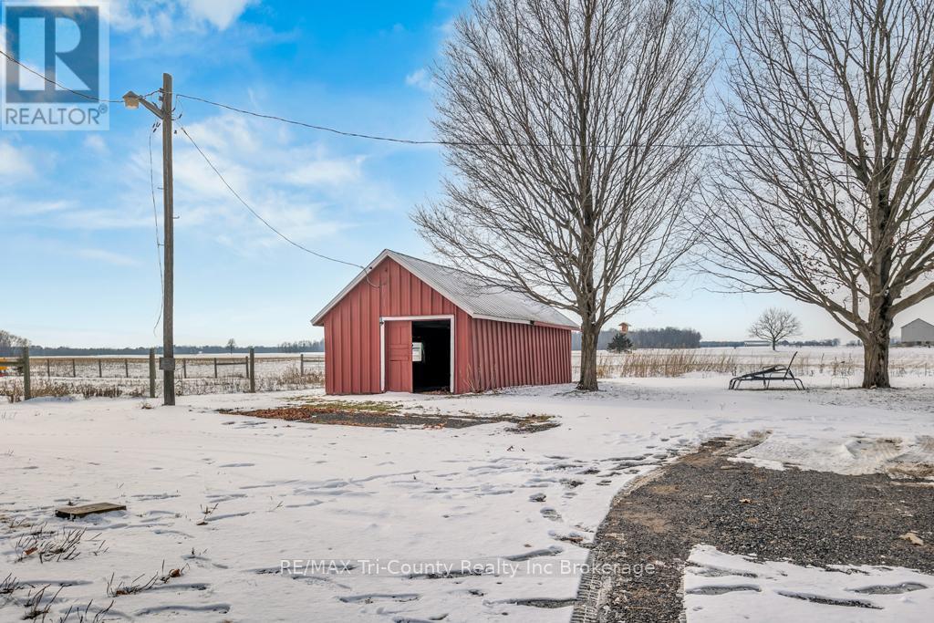 12153 Somers Road, Bayham, Ontario  N4G 4G8 - Photo 10 - X12673378