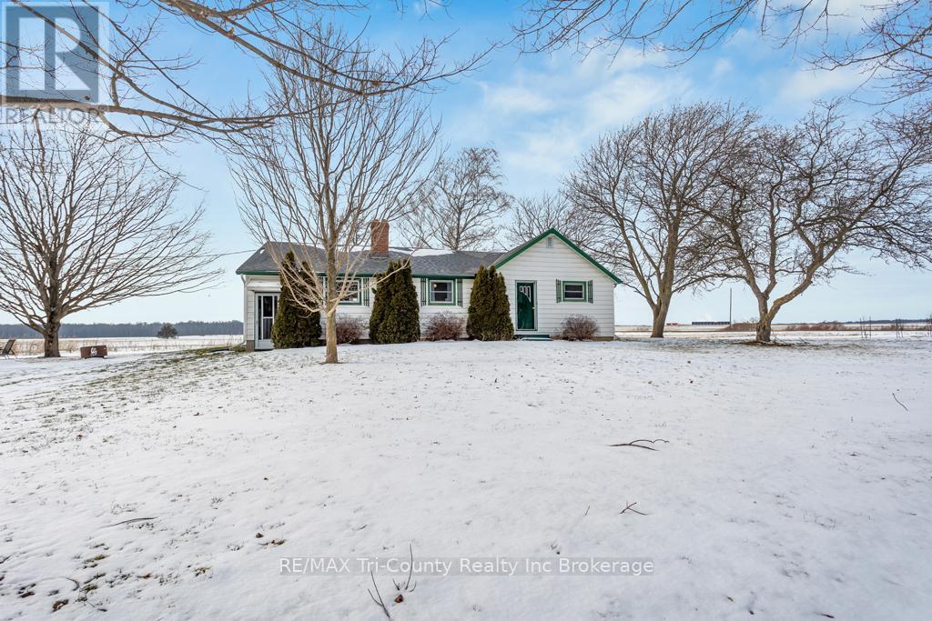 12153 Somers Road, Bayham, Ontario  N4G 4G8 - Photo 11 - X12673378