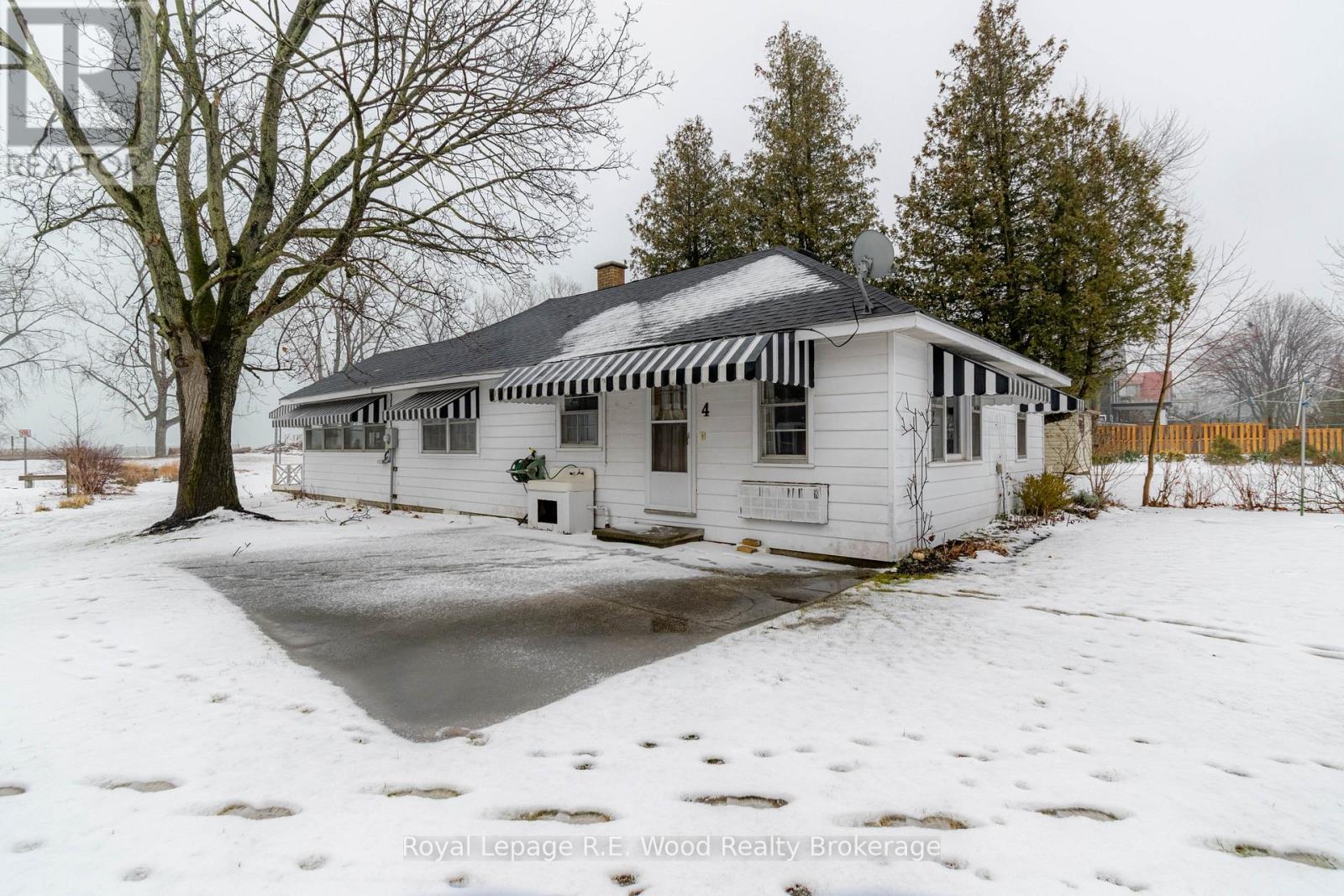 4 Jenny Wren Lane, Norfolk, Ontario  N0E 1T0 - Photo 2 - X12673476