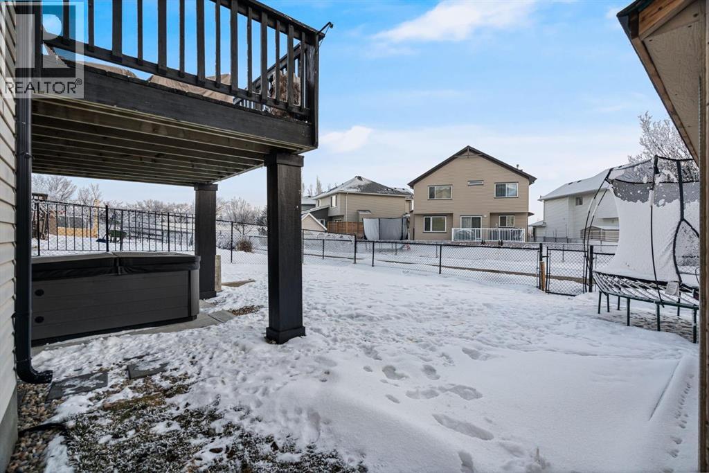95 Crystal Shores Road, Okotoks, Alberta  T1S 2H9 - Photo 31 - A2277318