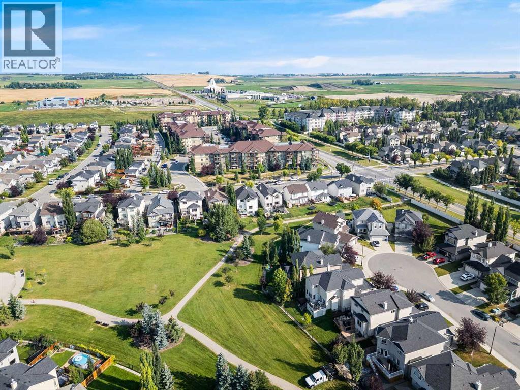 95 Crystal Shores Road, Okotoks, Alberta  T1S 2H9 - Photo 40 - A2277318