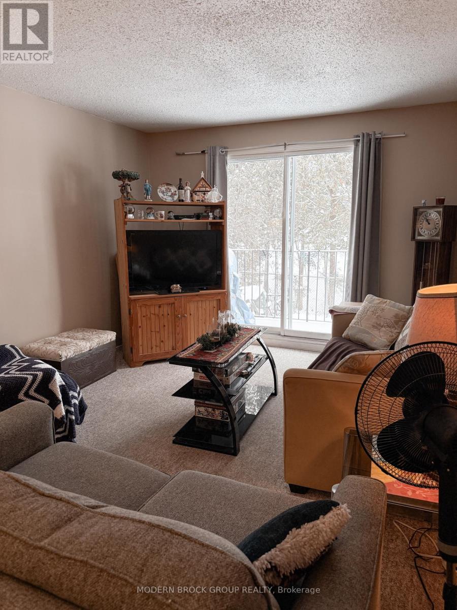 Unit #8 - 6 Charlotte Place, Brockville, Ontario  K6V 6T4 - Photo 13 - X12673422