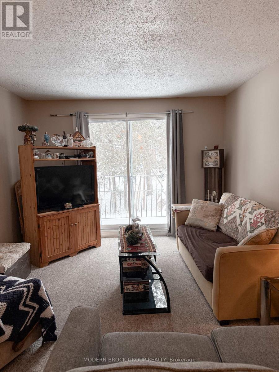 Unit #8 - 6 Charlotte Place, Brockville, Ontario  K6V 6T4 - Photo 14 - X12673422