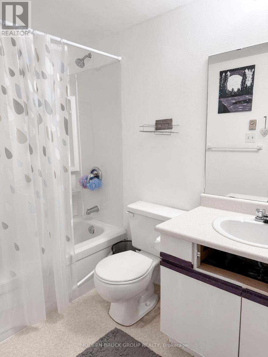 Unit #8 - 6 Charlotte Place, Brockville, Ontario  K6V 6T4 - Photo 16 - X12673422