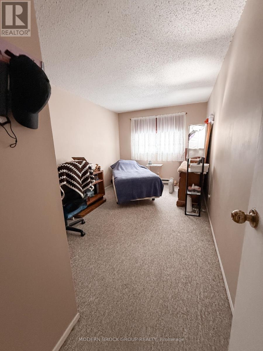 Unit #8 - 6 Charlotte Place, Brockville, Ontario  K6V 6T4 - Photo 17 - X12673422