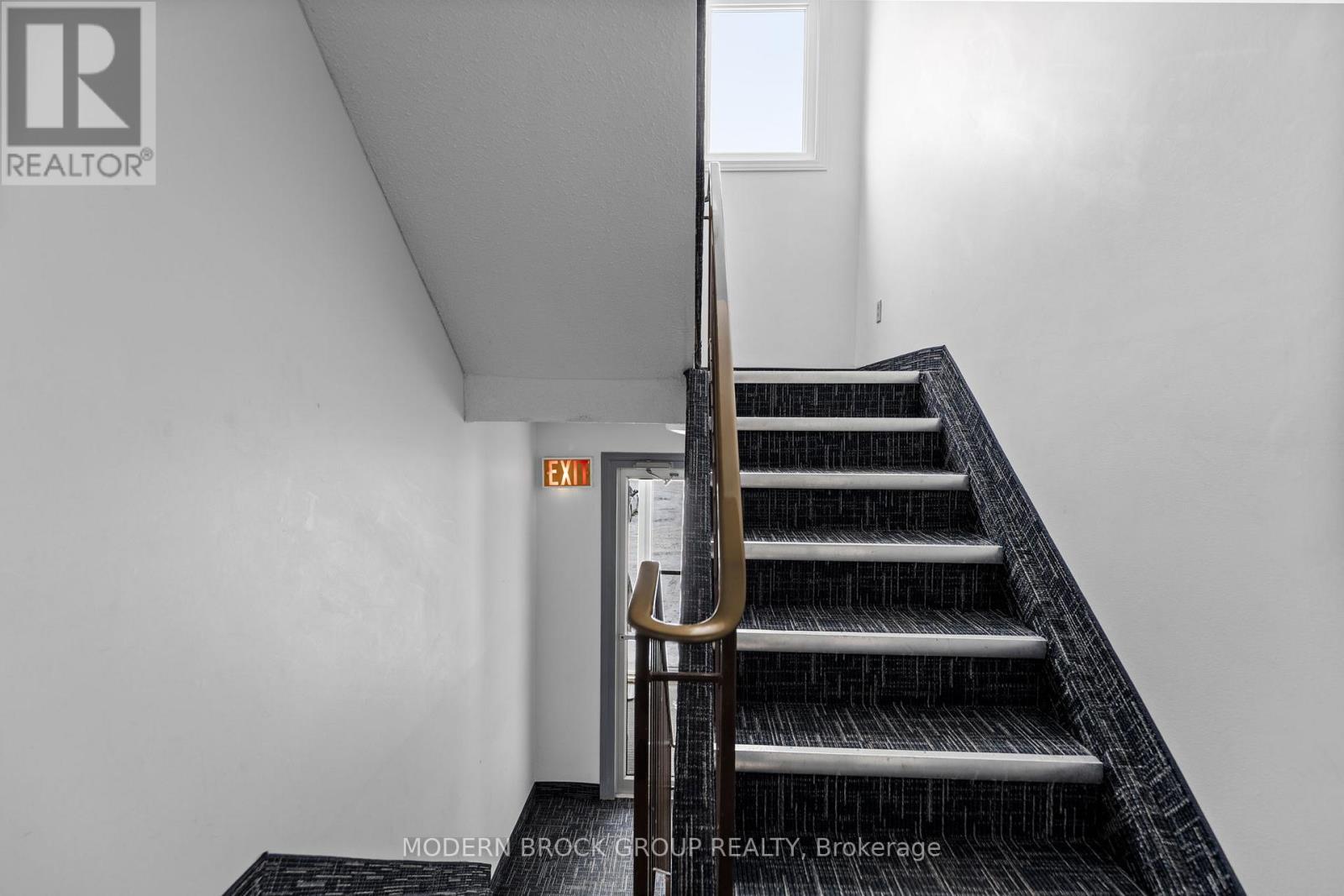 Unit #8 - 6 Charlotte Place, Brockville, Ontario  K6V 6T4 - Photo 22 - X12673422