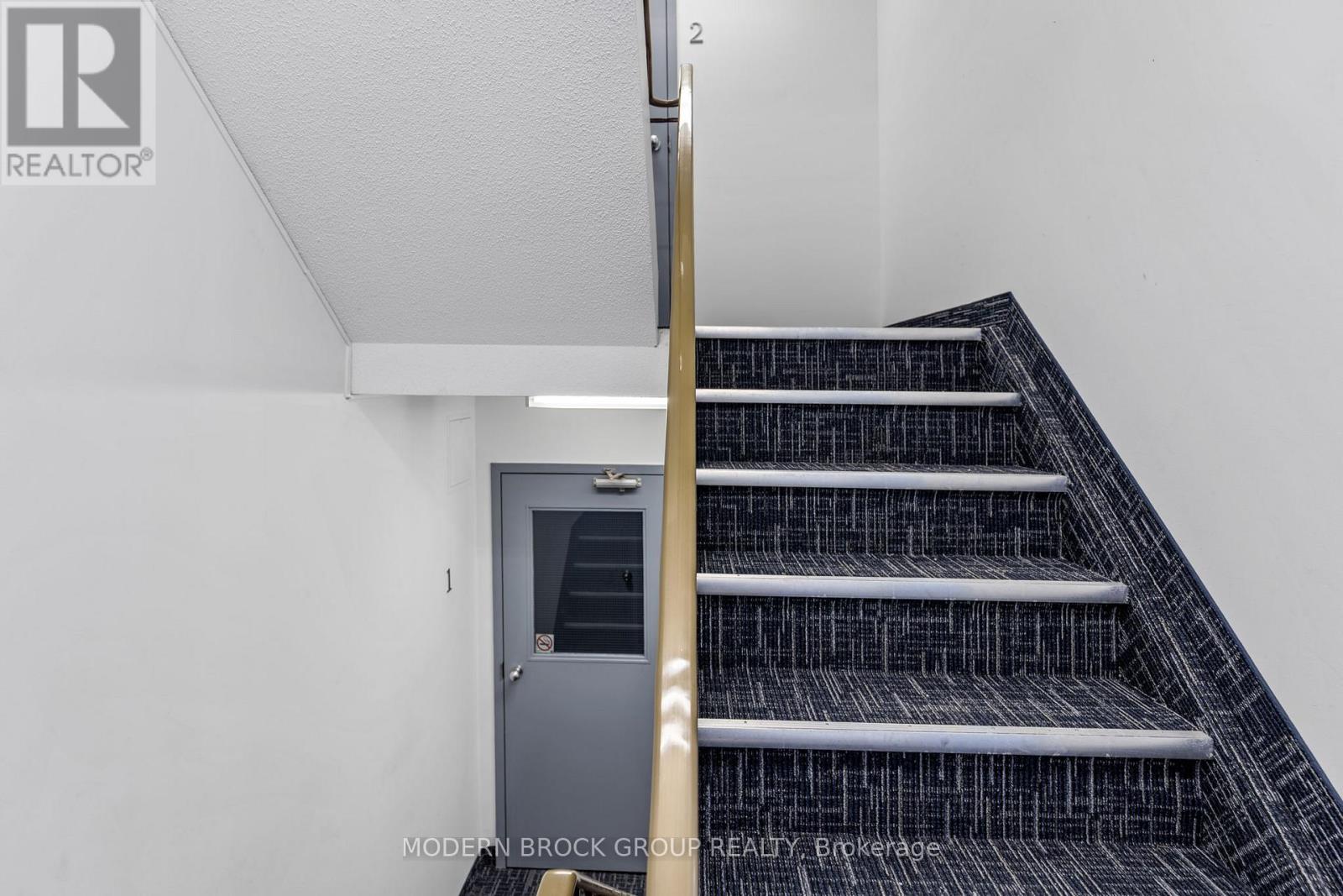 Unit #8 - 6 Charlotte Place, Brockville, Ontario  K6V 6T4 - Photo 29 - X12673422