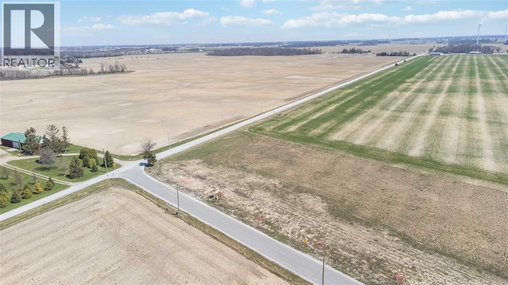 8164 HILLSBORO ROAD Plympton-Wyoming Ontario Canada N0N1J6 3