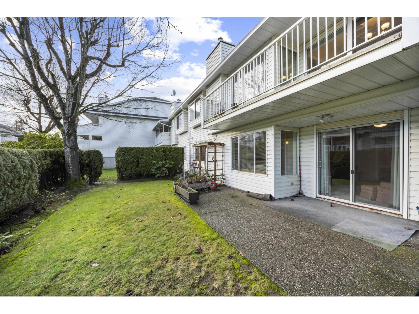 9 3054 Trafalgar Street, Abbotsford, British Columbia  V2S 7X6 - Photo 34 - R3075354