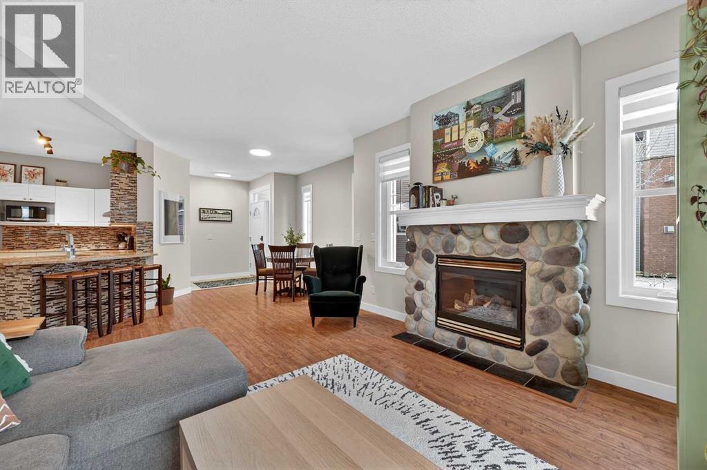 201, 39 Hidden Creek Place Nw, Calgary, Alberta  T3A 6B9 - Photo 6 - A2277483