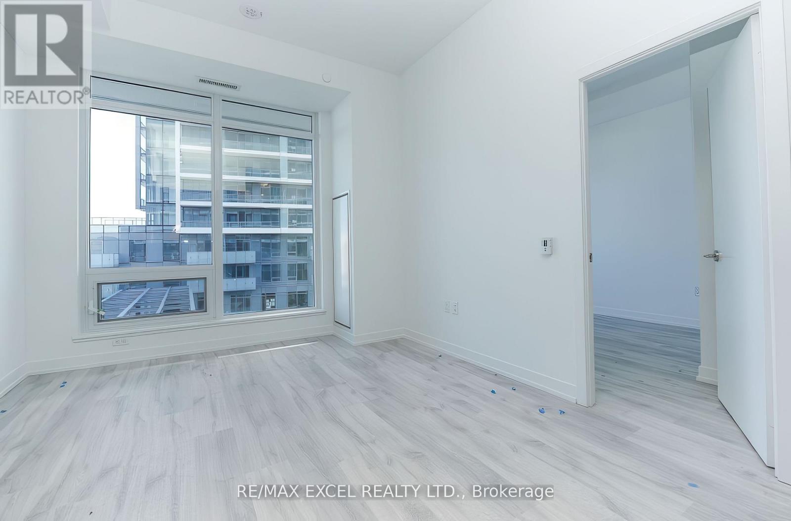 S1101 - 8 Olympic Garden Drive, Toronto, Ontario  M2M 0B9 - Photo 5 - C12673356